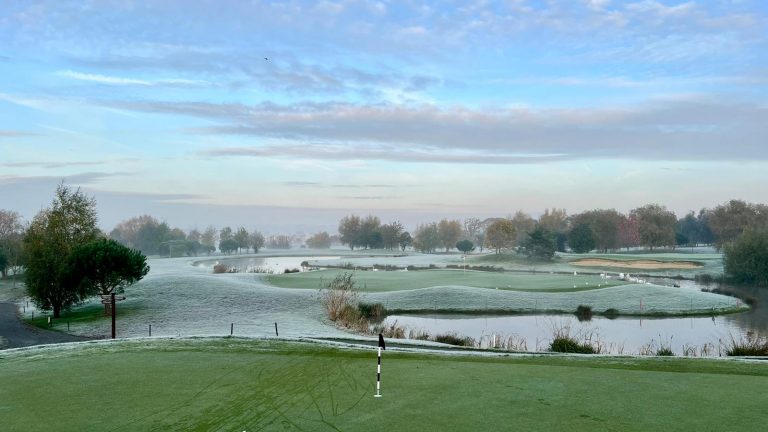 Winter Golf